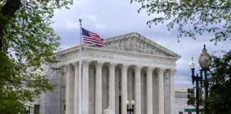 Corte Suprema frena a jueces que bloqueaban orden de Trump sobre ciudadanía por nacimiento