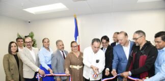 Cabral y Báez inaugura Unidad de Hemodinamia con procedimiento en vivo ante autoridades