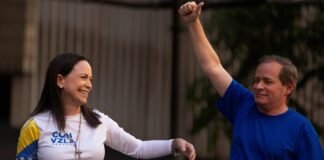 La elevada abstención en Venezuela reafirma a María Corina Machado frente al bloque opositor que optó por participar