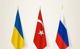RUSIA Y UCRANIA REANUDAN EL DIALOGO EN ESTAMBUL