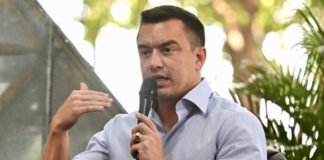 Noboa presenta proyecto de ley para regular a las ONG que acusa de "desestabilizar el país"