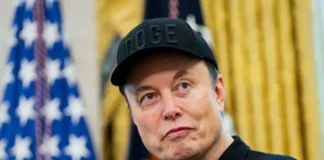 ELON MUSK: DEL COHETE A LA PAPELETA ELECTORAL