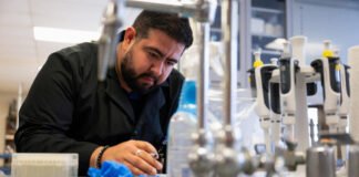 EE. UU.: Gobierno Trump pide a la Corte Suprema avalar amplios recortes a Institutos Nacionales de Salud