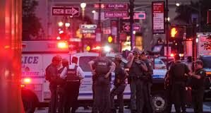 TIROTEO MORTAL EN MANHATTAN, 4 MUERTOS, ENTRE ELLOS UN POLICÍA