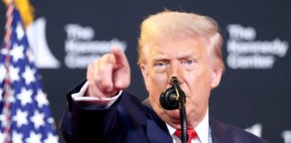 Trump quiere extender el control federal sobre policías locales con apoyo del Congreso