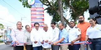 Senador Daniel Rivera entrega tótems urbanísticos en los municipios Licey al Medio y Villa González