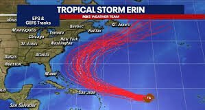 HURACÁN ERIN SE FORTALECE EN EL CARIBE: RD NO ESTÁ EN LA RUTA DIRECTA