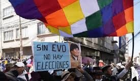 EN BOLIVIA: BLOQUEOS Y PROTESTAS POR LA EXCLUSIÓN DE EVO