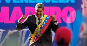 MADURO ESQUIVA LA CACERÍA DE USA CON PROPAGANDA MILLONARIA