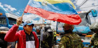 Descontento y bloqueos en Ecuador por la eliminación del subsidio al diésel anunciado por Noboa