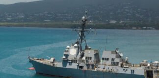 Venezuela denuncia que un buque de guerra de EE. UU. abordó un barco pesquero en sus aguas