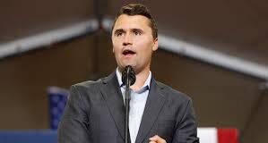 DONALD TRUMP Y DJ VANCE PIDEN ORACIONES POR INFLUENCER CHARLIE KIRK HERIDO DE BALA
