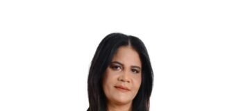 Miriam Cruz García renuncia a la Dirección de Cultura del Ayuntamiento de Santiago