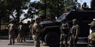 Trump pide encarcelar al alcalde de Chicago y el gobernador de Illinois, mientras impulsa despliegue militar