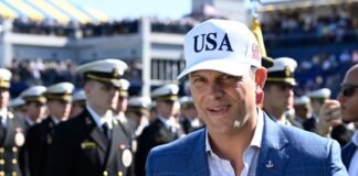 Trump anticipa una nueva fase de la operación antidroga de Estados Unidos en el Caribe | Internacional