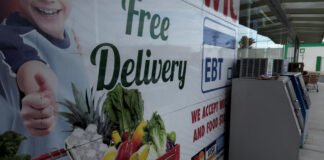 Supremo de EE. UU. autoriza que Trump frene los pagos del programa de asistencia alimentaria