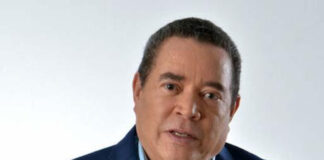 HOMENAJE PÓSTUMO A RENÉ FORTUNATO EN EL PASEO DE LAS ESTRELLAS