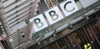 "Montaje engañoso": Donald Trump demanda a la BBC por 10.000 millones de dólares