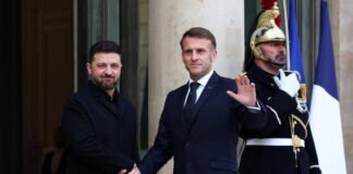 Zelenski se reúne con Macron en el Elíseo; Putin recibirá a Witkoff el martes para negociaciones sobre Ucrania