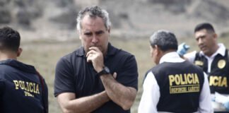 La violencia marca el inicio de la campaña en Perú: Rafael Belaúnde Llosa sobrevive a un tiroteo
