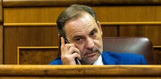La carta de Ábalos a Guaidó: “Hemos enviado a Víctor de Aldama para que sirva de enlace en nuestras relaciones” | España
