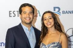 ¿QUIEN ES LA ANUNCIADA PROMETIDA DEL JOVEN SENADOR?