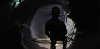 México: hallan muertos a 5 de 10 trabajadores de una minera canadiense secuestrados