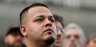 Una jueza prohíbe al ICE volver a detener al salvadoreño Kilmar Abrego García | Inmigración en Estados Unidos