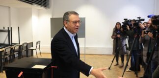 El socialista António José Seguro arrasa en las elecciones presidenciales de Portugal al populista André Ventura | Internacional