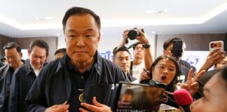 El voto por la estabilidad refuerza al bloque conservador en Tailandia | Internacional