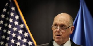 Homan, ‘zar de la frontera’ de Trump, anuncia que la operación migratoria en Minnesota “ha concluido” | Inmigración en Estados Unidos