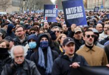 Marcha con saludos nazis en Lyon por la muerte a golpes de un joven ultraderechista | Internacional
