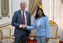 VENEZUELA: TRANSICIÓN A PUNTA DE TALADRO