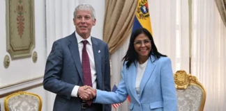 VENEZUELA: TRANSICIÓN A PUNTA DE TALADRO