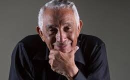 «POR AMOR»: CUANDO UNA CANCION VUELVE AL BANQUILLO DE LA HISTORIA