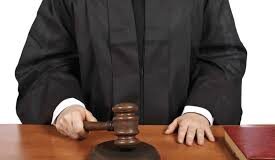 CRÓNICA LIGERA DE UN VIERNES MOVIDO EN WASHINGTON(Y EN LA FRONTERA)