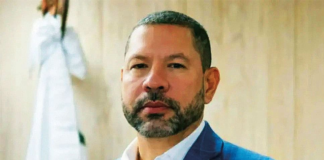 Promotor RD fue quien reveló que agente DEA conseguía visas