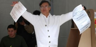 El partido de Petro sale reforzado de las legislativas con su triunfo en el Senado; el uribismo se recupera