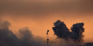 Última hora del ataque de EE UU e Israel contra Irán, en directo | Francia y Grecia envían fragatas a Chipre y el Reino Unido lo estudia tras el ataque de Irán a una base británica | Internacional