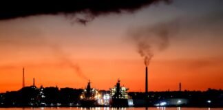 Los envíos de combustible desde Estados Unidos a las empresas privadas cubanas, una gota en el desierto que enoja al exilio