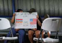 La Administración Trump ha deportado a 132 menores protegidos por un programa para víctimas de abuso y abandono | Inmigración en Estados Unidos