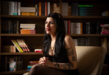 La ley Cazzu, una propuesta contra el abandono parental en México con orígenes en el mundo de la música | Entretenimiento en Estados Unidos