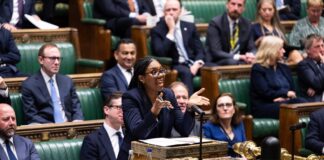 Starmer esquiva una investigación parlamentaria sobre el escándalo del exministro Mandelson