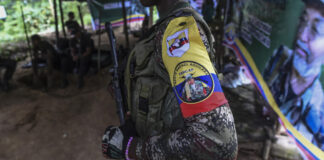 Colombia investiga combate entre disidencias de las FARC que habría dejado "múltiples víctimas" de esos grupos