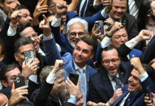 Nuevo revés para Lula: el Congreso aprueba ley que reduce las penas de Jair Bolsonaro y otros conspiradores