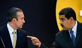 DEL «ZAR PETROLERO» AL BANQUILLO