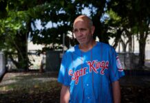 “Parece una burla”: Justo Betancourt, el exdetenido en Alligator Alcatraz que recibió un mensaje de felicitación de Trump | Inmigración en Estados Unidos