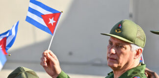 Cuba anuncia cambios para abrir su economía: "El país no puede seguir igual"