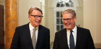 Los nuevos documentos sobre Mandelson, caído por el ‘caso Epstein’, revelan comentarios despectivos hacia Starmer | Internacional