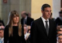 MONCLOA ENCADENADA: El juez Peinado envía a Begoña Gómez a juicio y le retira el pasaporte